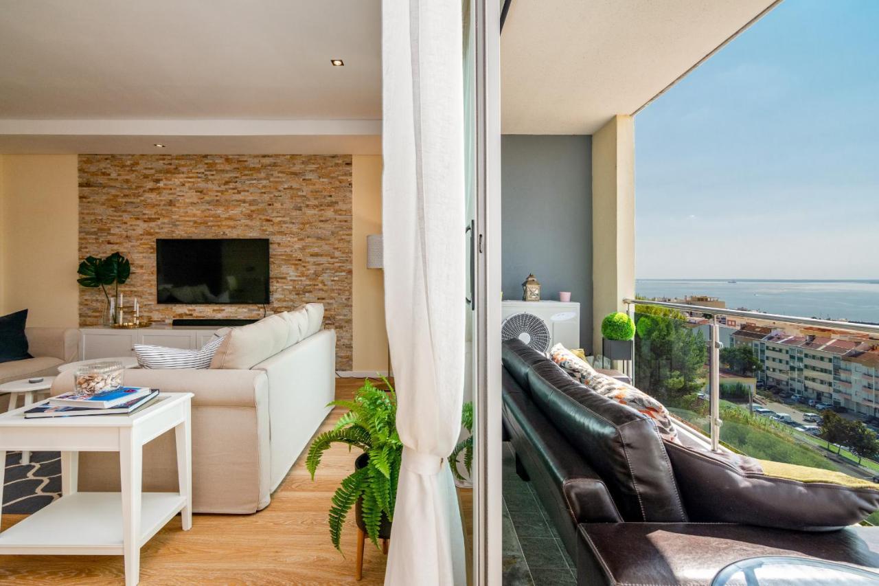 Setubal Panoramic Sky Apartment Екстериор снимка